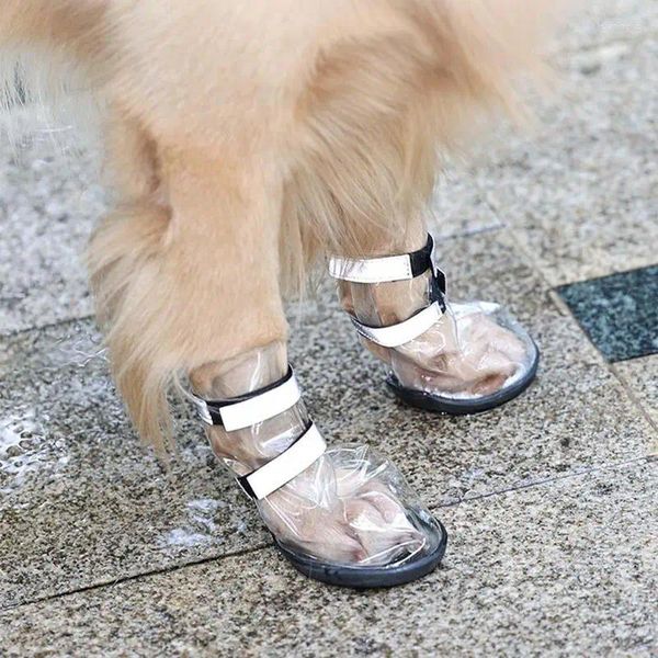 Vestuário para cães Sapatos impermeáveis antiderrapantes reflexivos transparentes chuva ao ar livre com tiras para cães pequenos e médios