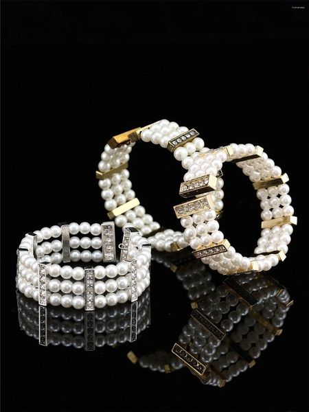 Bracciale rigido elegante braccialetto di perle femminili realizzato esclusivamente a mano con perline microintarsiate del Reno, gioielli da sposa barocchi di lusso