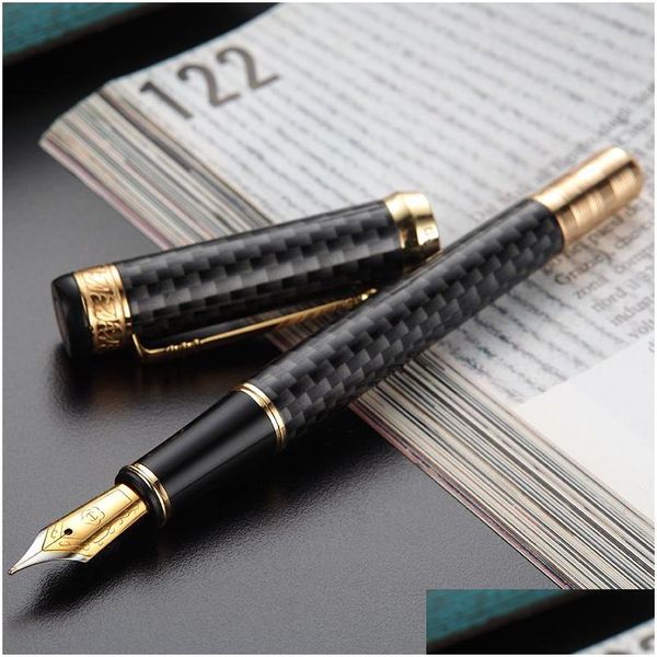 Fountain Pens Toptan Kahraman 768 Karbon Fiber Gri Çeşme Kalemi Altın Klipli Iridium İnce Nib 0.5mm Moda Yazma Office Dholw için Mürekkep