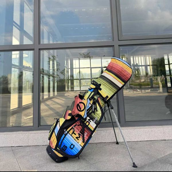 Sacos de golfe círculo vermelho T sacos de golfe para homens e mulheres Um saco de golfe leve feito de lona Contate-nos para mais fotos