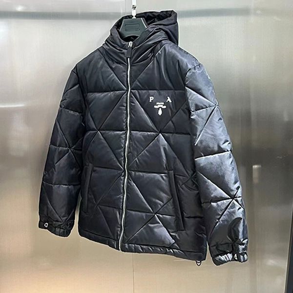 Homens Down Parkas Designer Mens Inverno Mulheres Casal Moda Casaco Conforto Leve e Pão Quente Komatsu Matere Nylon Jaqueta Linea Rossa Jaquetas UG88