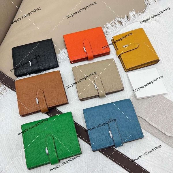 Designer Wallet Fashion Brand Bagna Women's Genuine Leather Two Field High End High End Pulsante Lettere Small Card Sage Sciume stile per uomini e donne Luxury