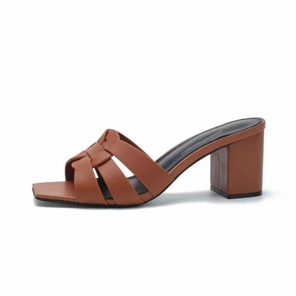 Top marca de luxo mulheres sandália salto grosso ao ar livre praia slide sapatos tributo sandálias planas nu pieds couro de bezerro sandálias de salto alto preto whtie rosa com box35-42