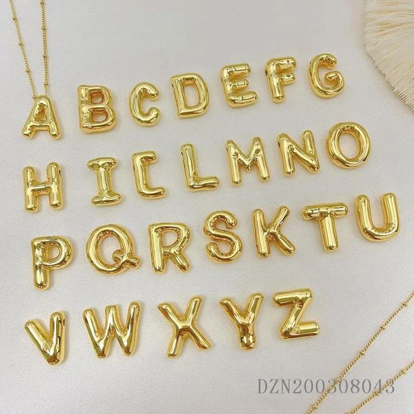 Colares banhados a ouro de A a Z 26 letras de balão do alfabeto