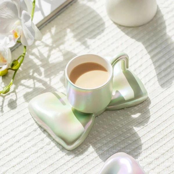 Tazze Piattini Tazza da caffè e piatto in ceramica personalizzati Set di bell'aspetto per l'ora del tè per la tazza da ufficio