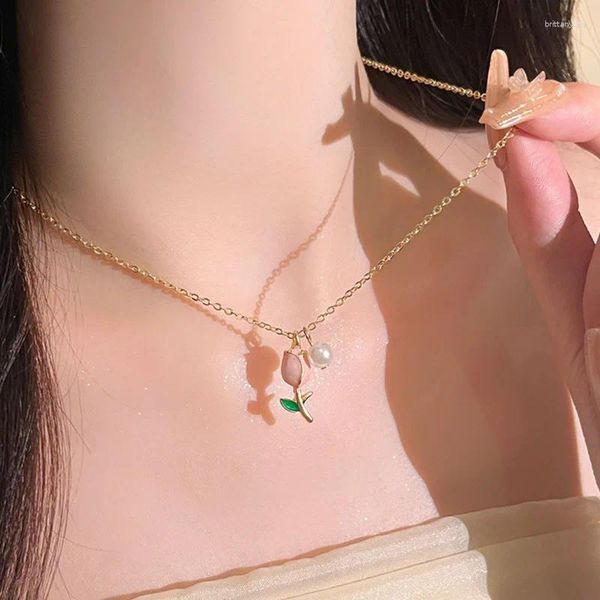 Anhänger Halsketten 2024 Frühling Sommer Tulpe Perle Halskette Für Frauen Mädchen Mode Design Koreanische Süße Choker Schmuck Großhandel