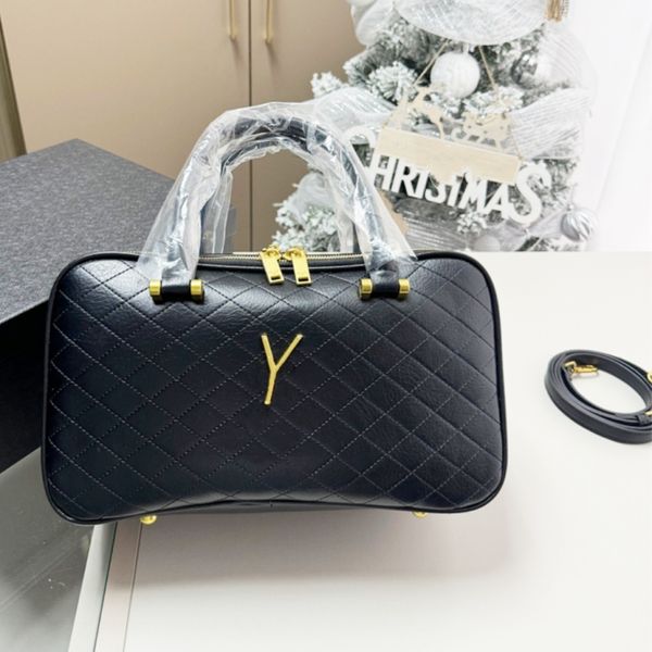 2024 mulher boliche sacos de ombro designer bolsa luxo bolsa crossbody saco cosméticos diamante tote preto marrom couro fosco 5a