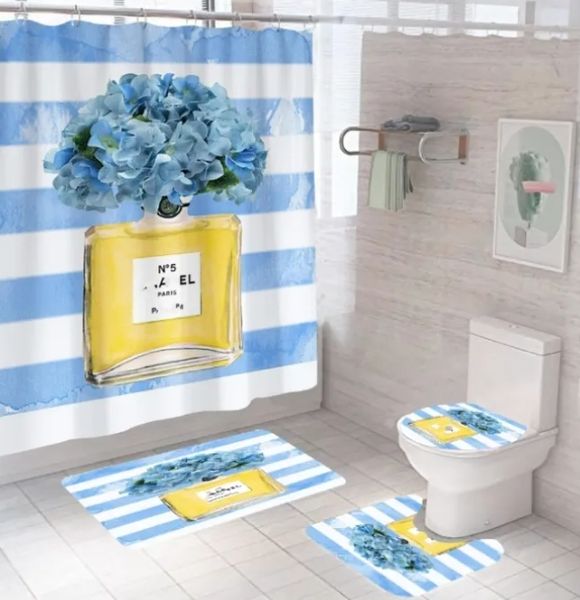 Set di tende da doccia con stampa semplice e fresca Set di quattro pezzi di alta qualità da bagno Tappetini da bagno deodoranti antiscivolo per bagno