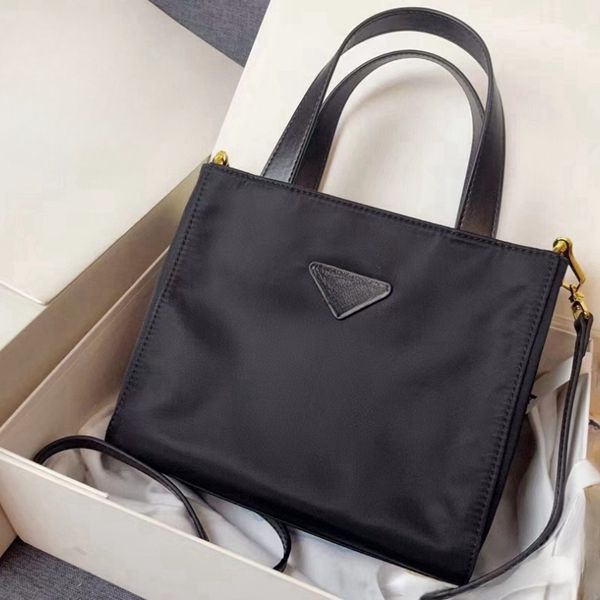 Heißer Verkauf 2023 schwarze Nylon wasserdichte Handtasche Einkaufstasche für Frauen Luxus Designer Tasche hohe Kapazität Damen Casual Shopping Umhängetasche