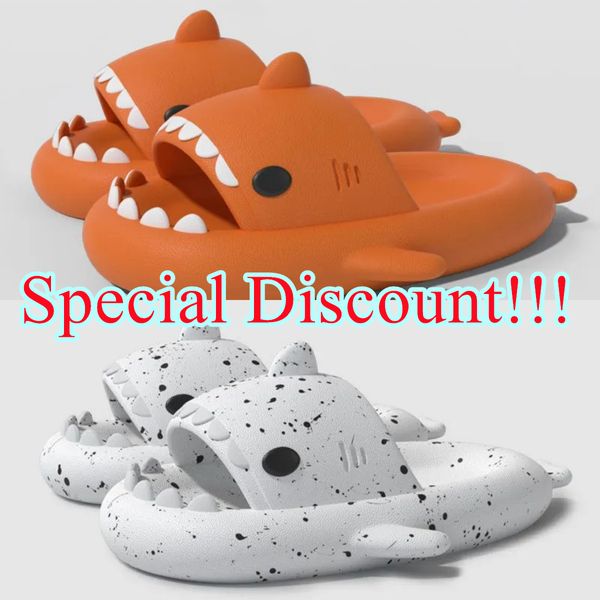 Sandalias de diseñador Piscina Almohada Zapatillas deslizantes Marca mujer Hombre Zapatillas de lujo Zapatillas Mula Diapositivas marrón plateado 36-45