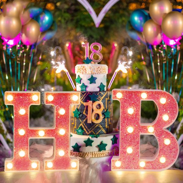 Aggiornamento LED Letter Lights Glitter Alphabet Light Up Letter Sign Luce notturna Regali Compleanno Matrimonio Decorazione festa di Natale 240123