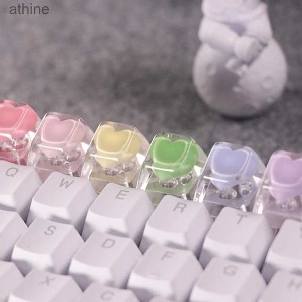 Teclados Teclados Personalizados Transparentes Resina Keycaps Love Heart Handmade Keycap para Cherry MX Switch Mecânico Gaming Keyboard YQ240123