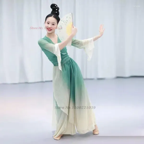 Сценическая одежда 2024, женское винтажное танцевальное платье, костюм феи, китайский традиционный градиент цвета, сетчатый топ, брюки, комплект, восточный фолк