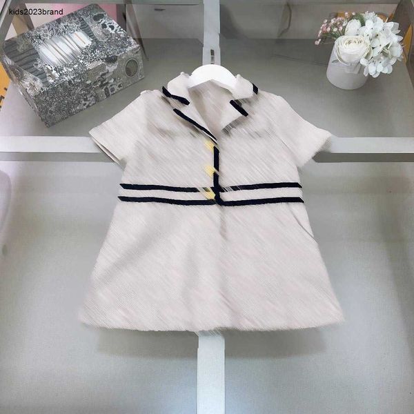 Novo vestido infantil com lapela grande, saia de menina tamanho 100-150, manga curta, roupas de bebê, estampa completa de letra, logotipo, vestido infantil jan20