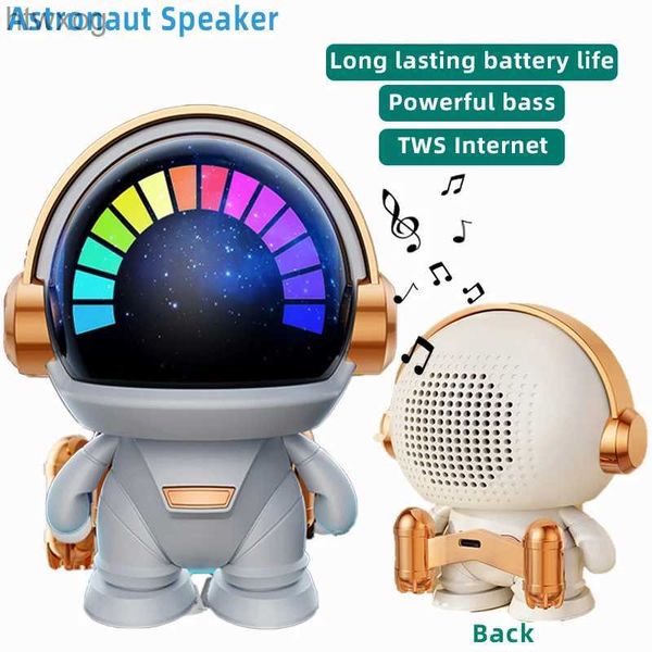 Altoparlanti portatili Nuovo altoparlante astronauta Bluetooth senza fili TWS distico carino spazio desktop robot subwoofer Altoparlante Bluetooth regalo esterno YQ240124