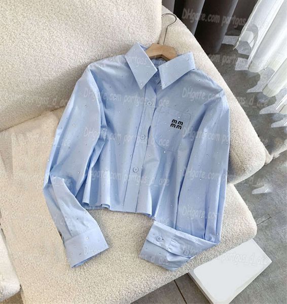 Designer-Damenhemden, Leter-besticktes Strass-T-Shirt, Damen-Luxus-Langarm-Cropped-Tops, elegantes, charmantes Mädchen-Revers, weiß-blaue Bluse 46