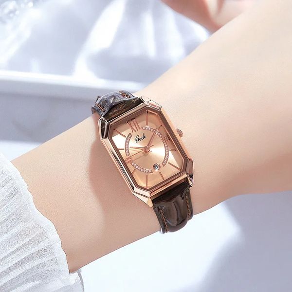 ZDR femmes simple lumière luxe mode petit carré tempérament ceinture étanche montres à quartz cadeaux