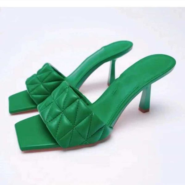 Sapatos de vestido verde plissado stilettos feminino dedo do pé quadrado aberto 2024 verão novo gladiador sapatos romanos sexy striptease mulas de salto alto