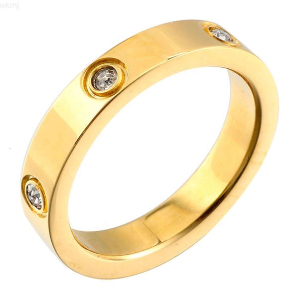 Anelli alla moda in acciaio inossidabile Gioielli Anello in pietra con zirconi cubici Anello personalizzato in oro con zirconi per donne e uomini