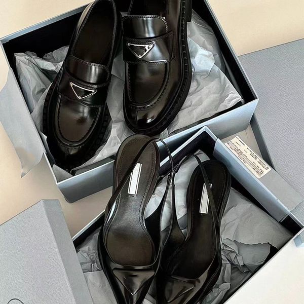 Tasarımcı Loafers sandalet fırçalanmış deri kadınlar yüksek topuklu kadınlar oxford tıknaz kauçuk lüks moda pabucu taban sandal bale daireler düğün