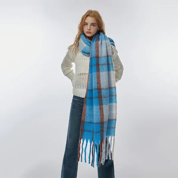 Шарфы 2024, зимний литературный синий клетчатый женский шарф с контрастными полосками, утолщенная шаль двойного назначения для пар, теплая имитация кашемира на шею