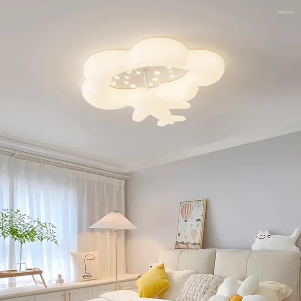 Plafonnier LED moderne pour chambre d'enfant, ciel étoilé, nuages, lumière d'avion, lampe chaude et romantique pour chambre d'enfant, garçon et fille