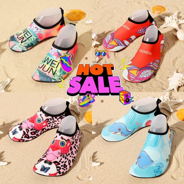 Scarpe da sub Donna Uomo Spiaggia Nuoto Sport acquatici Calzini a piedi nudi Uomo Donna Sneaker Yoga Fitness Danza Nuoto Surf Immersione Snorkeling Scarpe