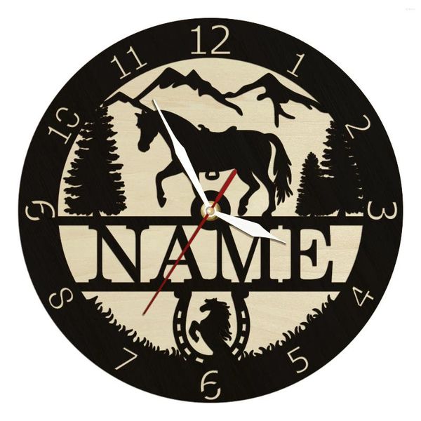 Horloges murales Horloge en bois équestre personnalisé nom de cheval signe pour stable grange ferme maison décor personnalisé montre amant cadeau