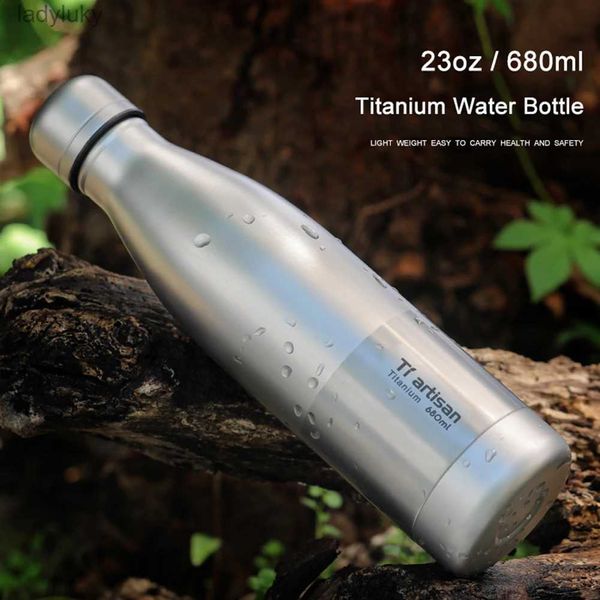 Wasserflaschen Käfige 1pc 23oz 680ml Titan Wasserflasche Sportflasche Home Drinkware Outdoor Camping Radfahren Wandern Picknick Radfahren AusrüstungL240124