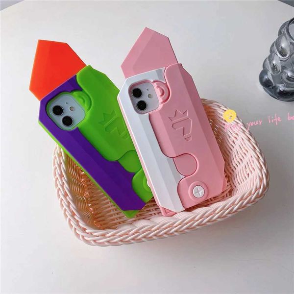 Чехлы для мобильных телефонов Креативная игрушка-морковный нож Мультяшные чехлы для телефонов для iPhone 11 12 13 14 15 Pro Max Силиконовый чехол для Apple Аксессуары для iPhone J240124