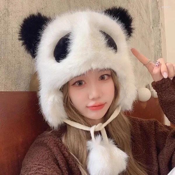 Berets bonito pelúcia panda proteção de orelha chapéus para mulheres inverno ao ar livre viagem quente versátil doce dos desenhos animados pulôver bombardeiro bonés