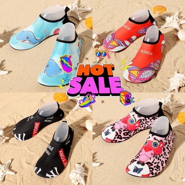 nuove scarpe da immersione Donna Uomo Spiaggia Nuoto Sport acquatici Calzini a piedi nudi Donna Sneaker Yoga Fitness Danza Nuoto Surf Immersione Snorkeling Scarpe