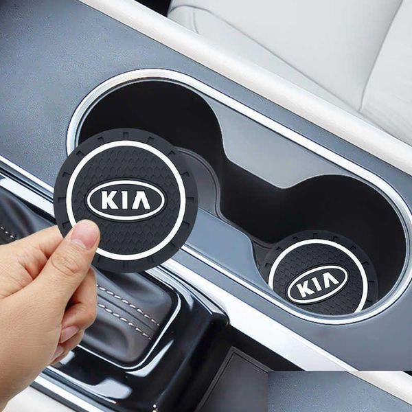 Araba Temizleme Araçları 2 PCS Su Kupası Şişe Tutucu Kia Cerato için Kia Cerato için Kiletleme Anti-kayma Pad Mat Silika Jel