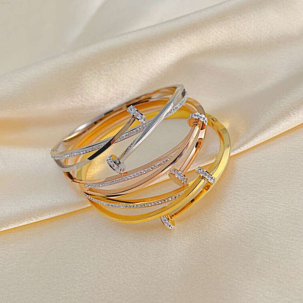 Coreano jóias charme moda na moda fábrica atacado prata banhado nó titânio aço pulseira acessórios de jóias femininas