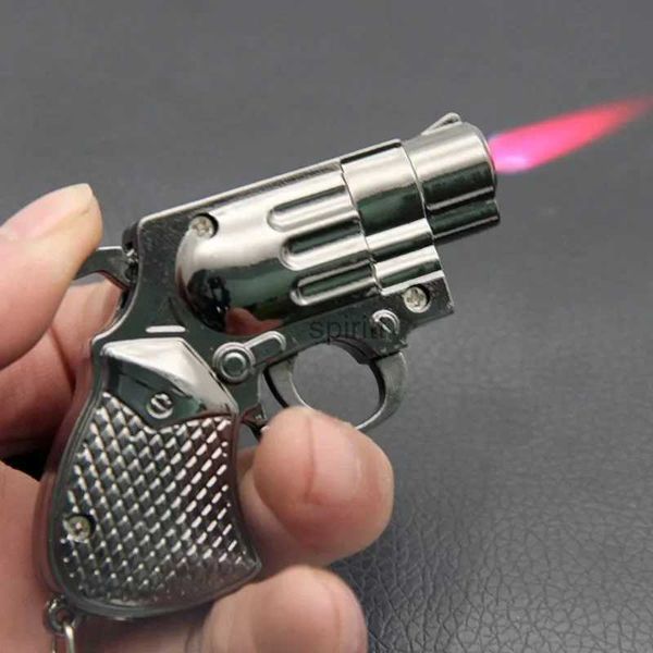 Lighters Cool Mini Revolver Butan Gaz Şişirilebilir Rüzgar Geçirmez Doğrudan Enjeksiyon Çakmak Metal Tuhaf Küçük Silah Anahtar Zincir Kolye Çakmak YQ240124