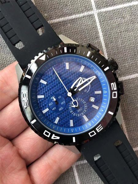 Relógio masculino de luxo com cronógrafo de seis pinos, relógio esportivo de segundos de execução, relógio de movimento de quartzo de alta qualidade, mostrador de 42 mm, pulseira de borracha, relógio esportivo da moda