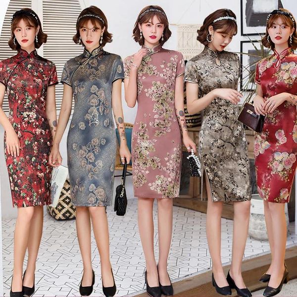 Roupas étnicas Floral Impresso Cetim Joelho-Comprimento Cheongsam Mulheres Vintage Vestido de Noiva Slim Verão Casual Estilo Chinês Qipao