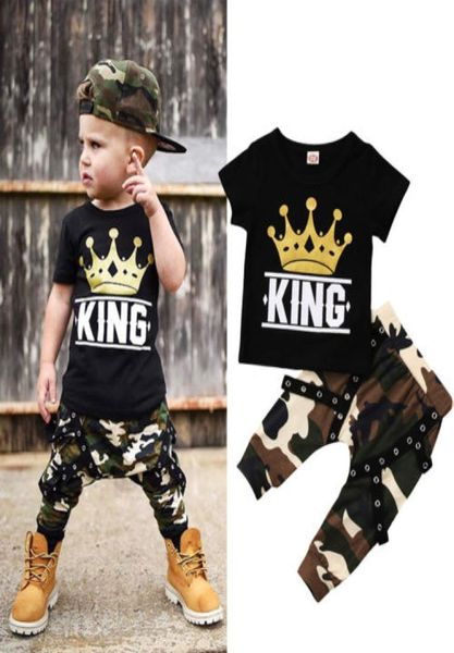 Completi per neonato per bambini Maglietta nera Pantaloni mimetici 2 pezzi / set Abbigliamento per ragazzo per bambini King Crown Vestiti per bambini Tuta intera4622024