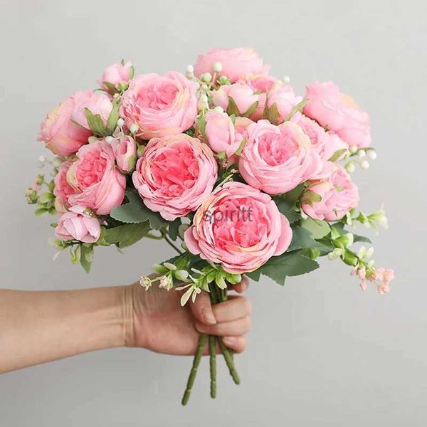 Verde finto floreale Vendita calda 1 pz / 30 cm Rosa rosa Bouquet di seta Peonia Fiore artificiale 5 Testa grande 4 Bocciolo piccolo Sposa Matrimonio Decorazione della casa Artifi YQ240125