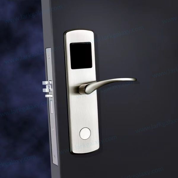 Приложение LARKSAMRT TTlock Bluetooth Tuya Wi-Fi Цифровой интеллектуальный RFID-замок без ключа для роскошного отеля L910