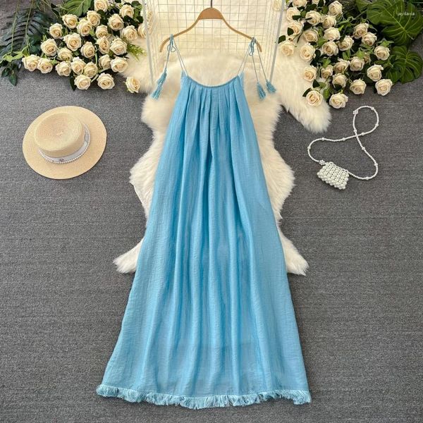 Sıradan Elbiseler Clothland Kadın Bebek Mavi Cami Elbise Püskül Spagetti Kayışları Kolsuz Arka Plaj Giyim Midi Vestido Mujer QD321