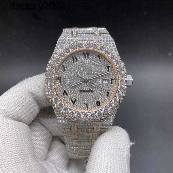 Ap Watch Diamond Moissanite Iced Out могут пройти тест. Бриллианты 15400 CZ, розовое золото, двухцветный корпус, 42 мм, безель с большим камнем, арабские цифры 7AK269R7