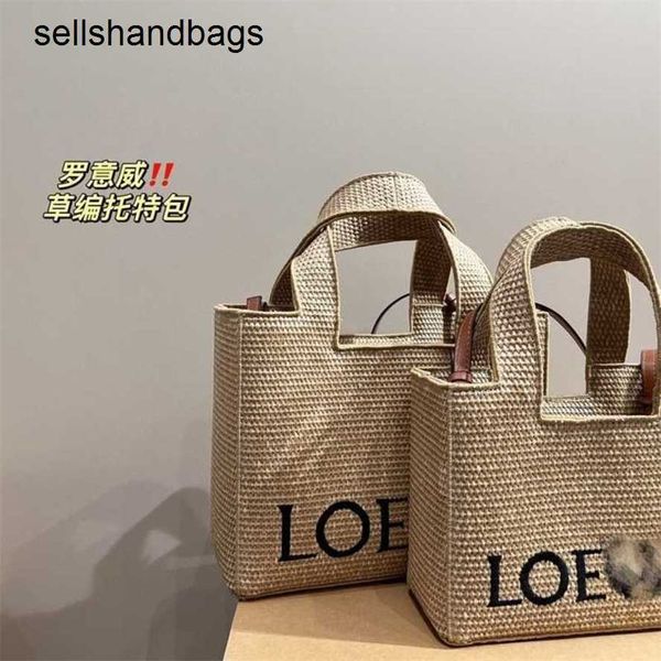 Loewwes Font Tote Bags Испания Женская вышитая логотип Травяная сумка для покупок Овощная корзина Французская высокая красота Летняя новинка rj