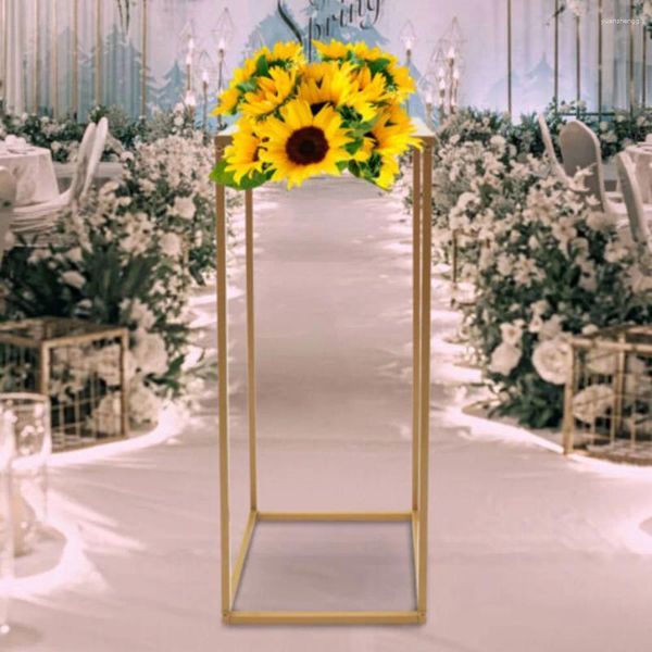 Dekoratif Plakalar 10 adet altın metal çiçek rafları düğün dekorasyon zemin vazoları dayanıklı demir basit sütun küp şekli özel için