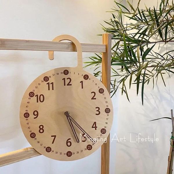 Orologi da parete Orologio estetico in legno Famiglia giapponese Movimento classico Moda elegante Creativo moderno Reloj Pared Home Decor