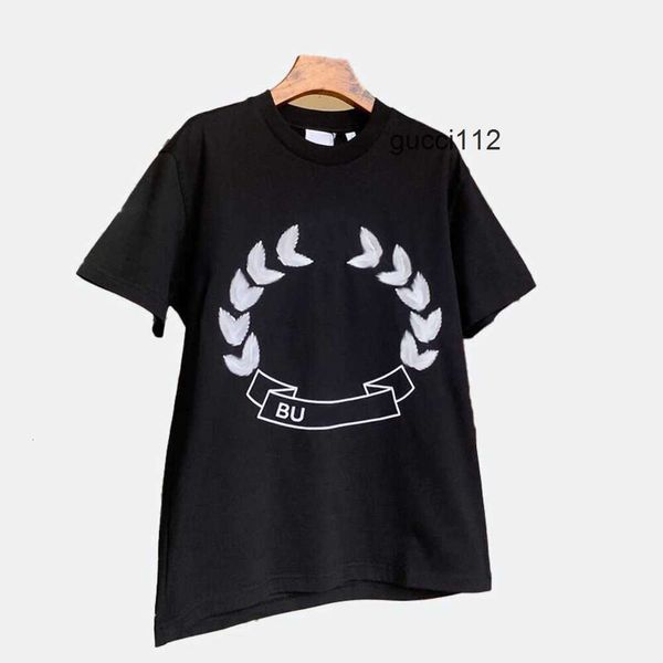 Burrerys Mens Letras Curtas Designer T-shirt de Algodão Casual Manga Viagens Férias Tops Verão Impresso Bordado T-shirt Tee Roupas Femininas Burberyly