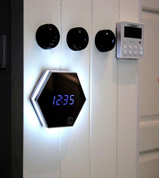 Orologio da parete multifunzione a LED con luce notturna, display digitale, sveglia, termometro snooze 8784728