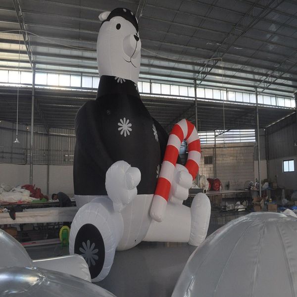 Atacado ao ar livre customed 4/6/8m 13/20/26ft inflável urso de neve alta gigante dos desenhos animados decorações de natal exibição da loja