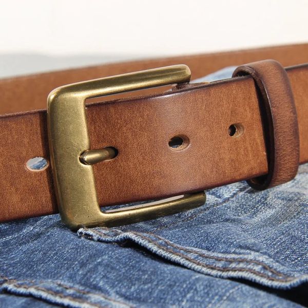 Cintura da uomo vintage in pelle fatta a mano di lusso con fibbia in rame Cinturon Gotico Pelle bovina Retro All-match Jeans casual Cintura morbida ABC 240122