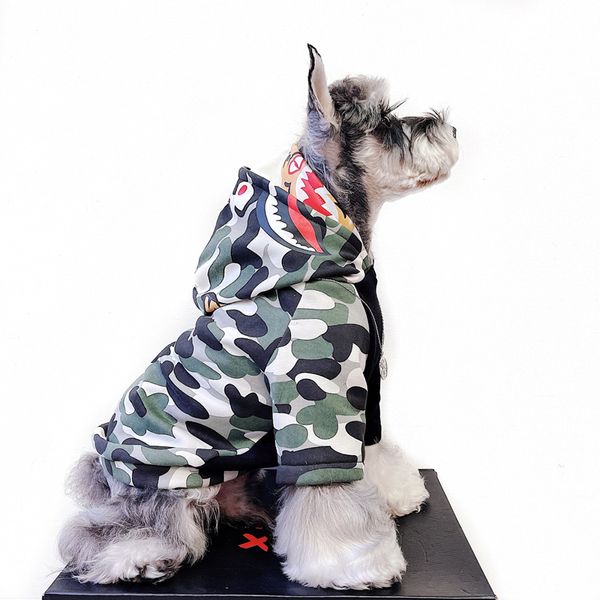 Designer roupas para cães marca vestuário para cães inverno cão hoodie animal de estimação quente moletom frio casaco de cachorro para cães pequenos manter seu filhote quente e elegante camuflagem l a937